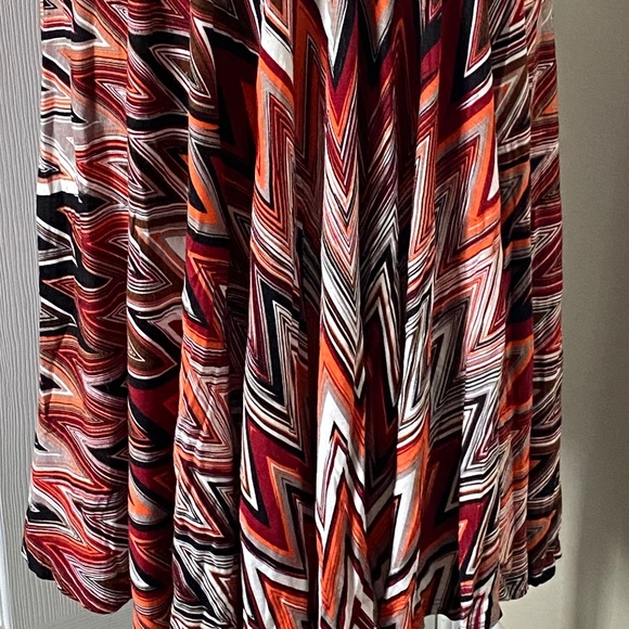 🆕️  Pretty Young Thing ZigZag Pattern Surplice Midi Dress, Size L - Picture 3 of 10
